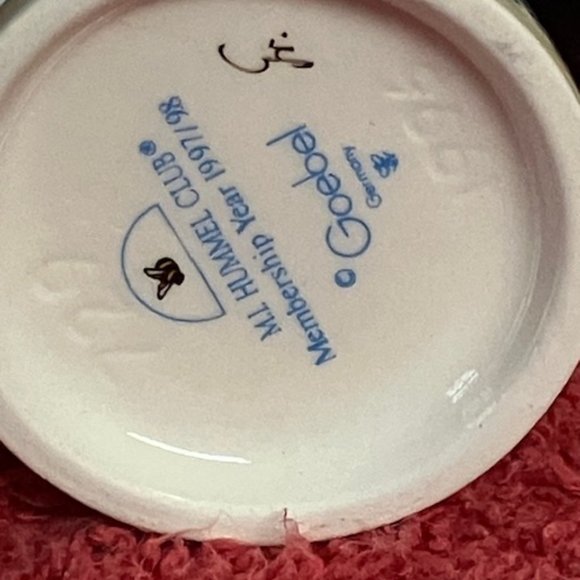 1998 Hummel "Natures Gift" - Picture 2 of 6